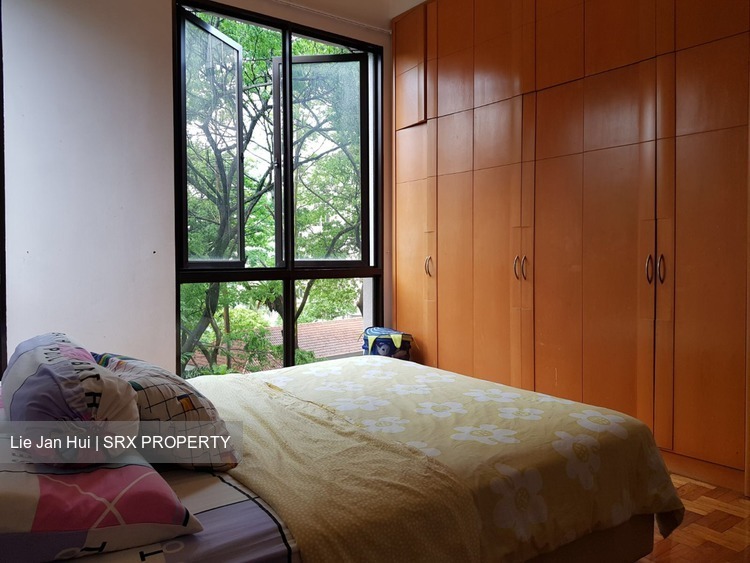 Seasons Park thumbnail photo